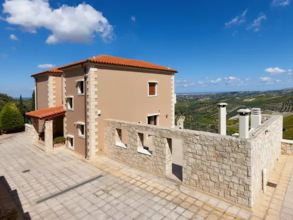 5-bedroom Villa In Heraclion Cretes, Greece (380 M²)