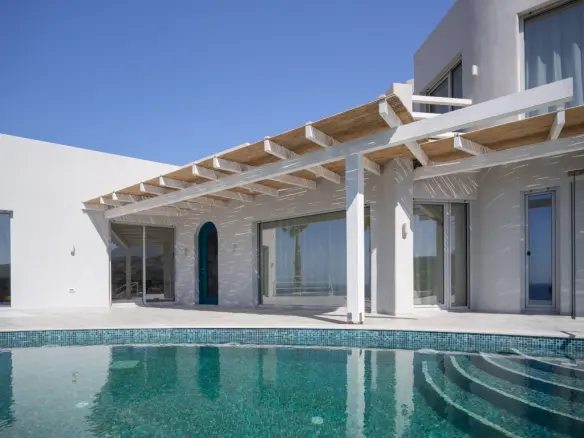 4-bedroom Villa In Siteia, Greece (288 M²)