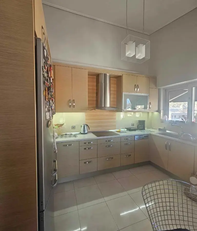 Flat Of 110 M² In Athens