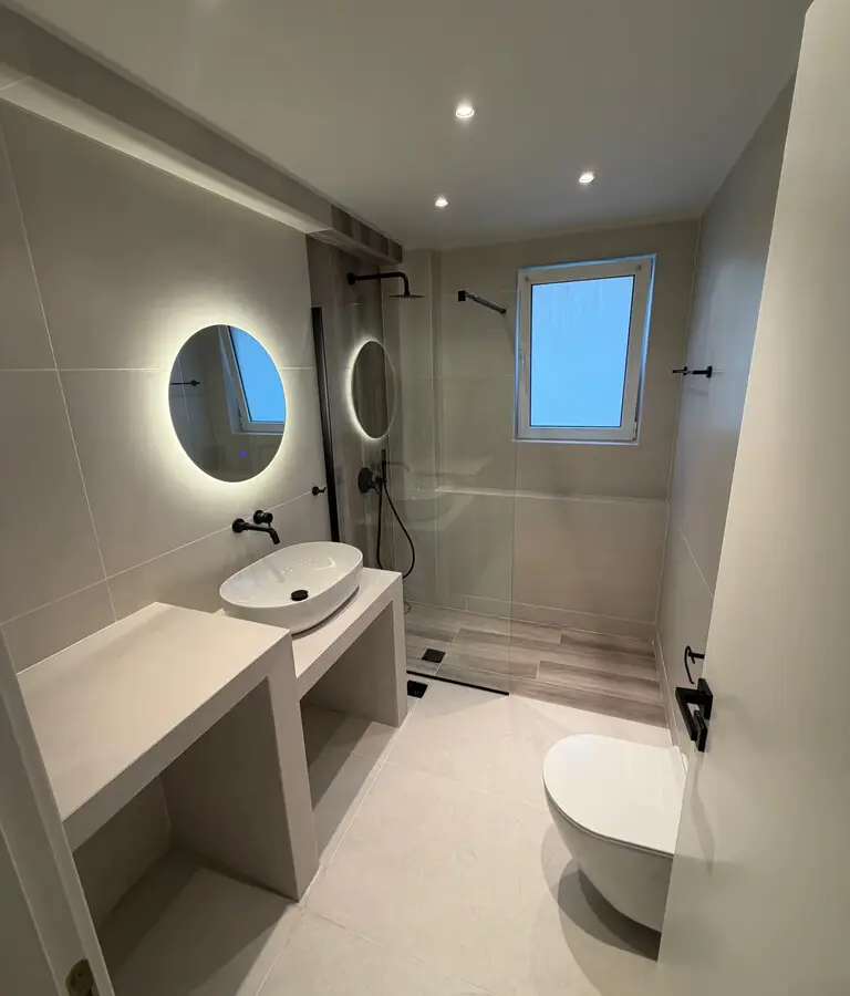 Flat Of 122 M² In Athens