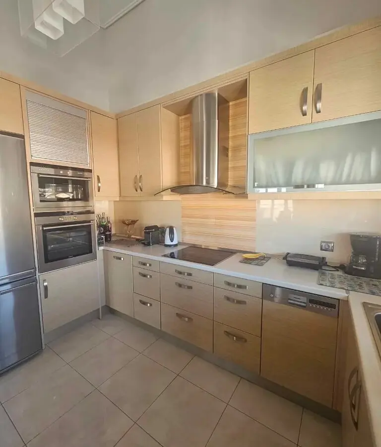 Flat Of 110 M² In Athens
