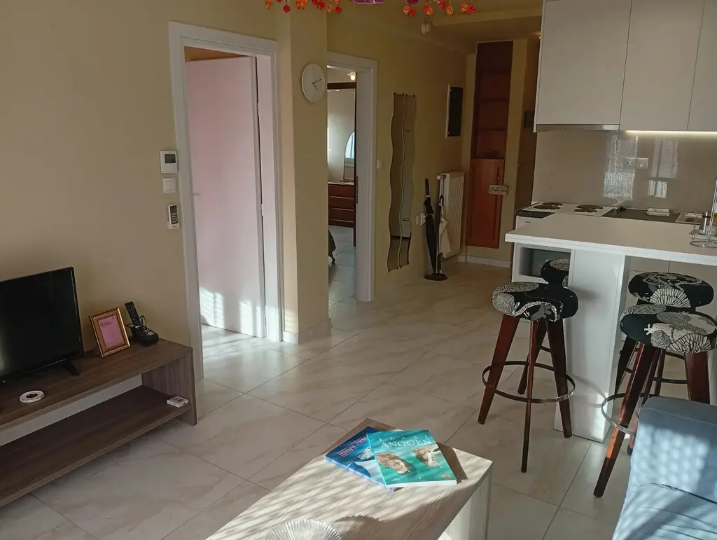 2-bedroom Flat In Kalamaria, Greece (80 M²)