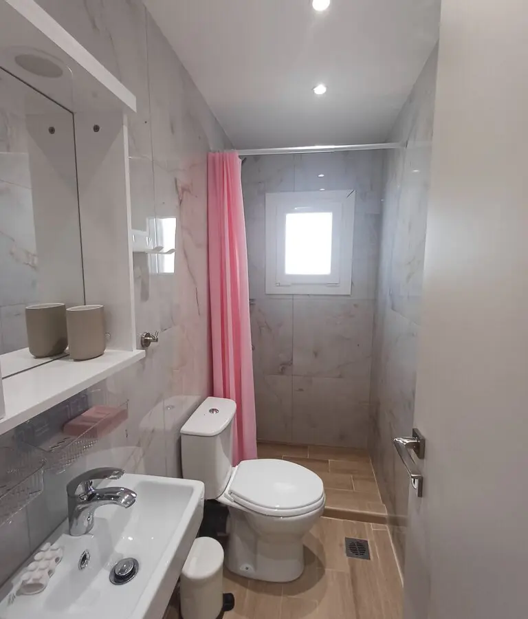 1-bedroom Flat In Center Of Thessaloniki, Greece (35 M²)