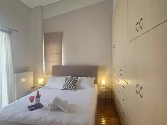 Flat Of 110 M² In Athens
