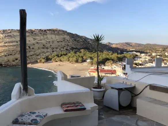 Detached House In Timpaki, Greece (33 M²)