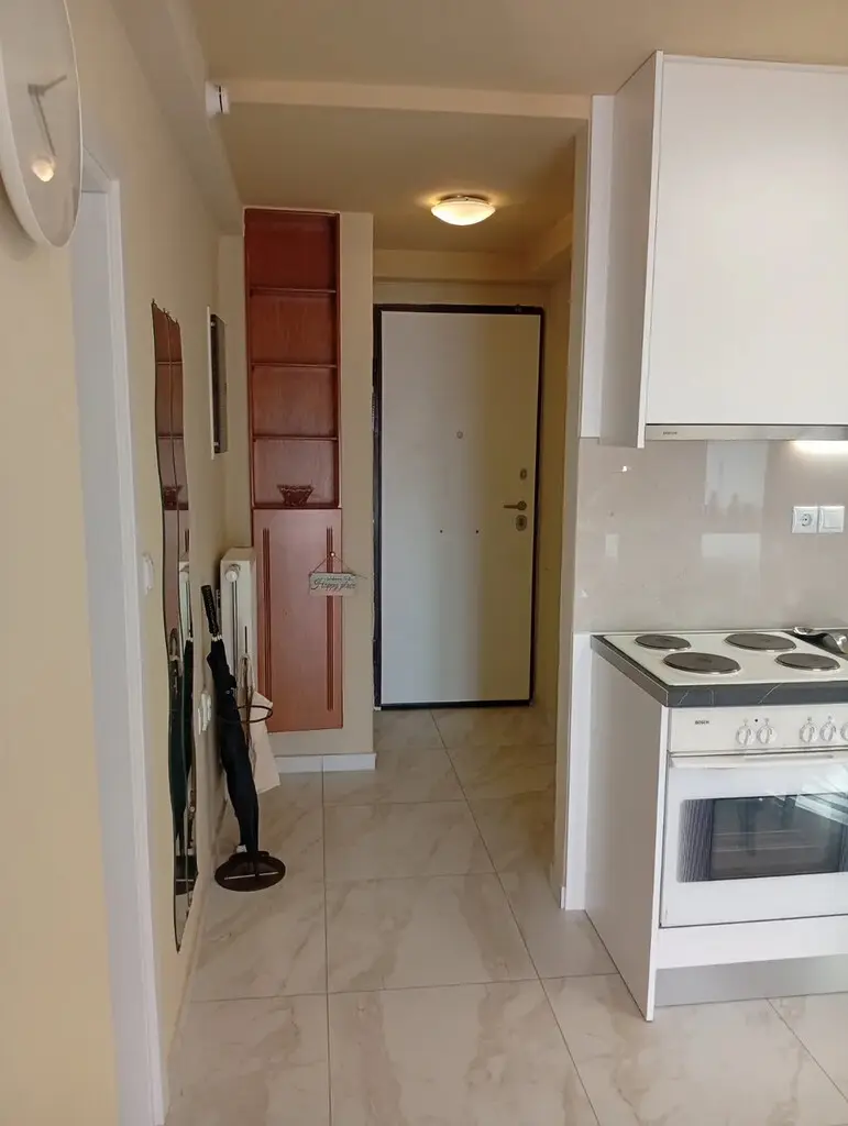 2-bedroom Flat In Kalamaria, Greece (80 M²)