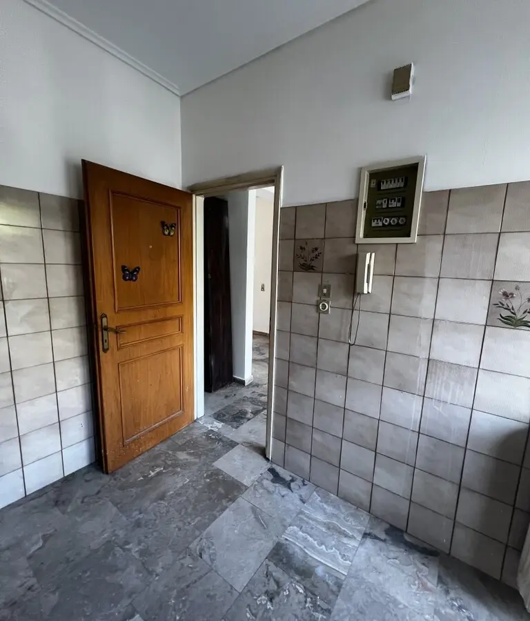 Flat Of 141 M² In Athens