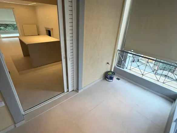 Flat Of 122 M² In Athens