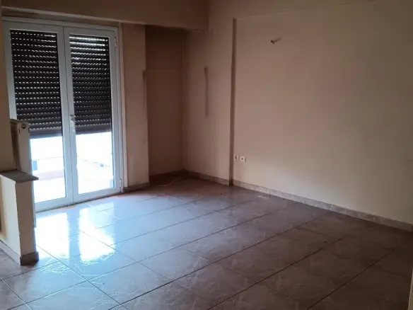 2-bedroom Flat In Zografou, Greece (95 M²)