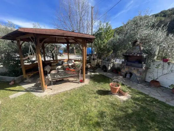 2-bedroom Detached House In Eleitheres, Greece (180 M²)