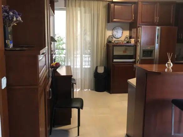 4-bedroom Flat In Palaio Faliro, Greece (150 M²)