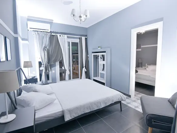 Hotel Of 490 M² On The Olympic Coast