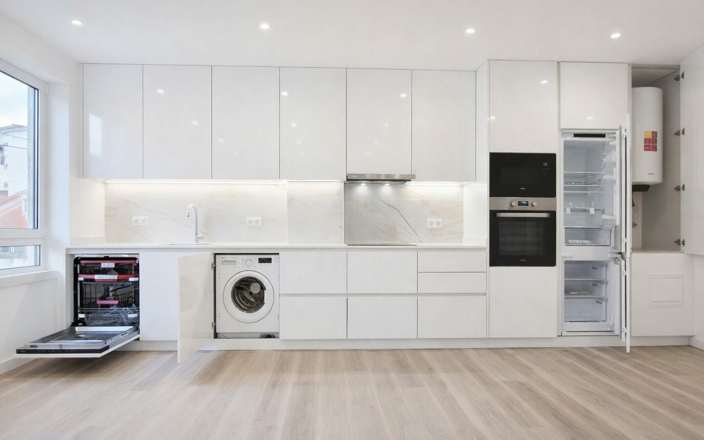 Apartamento T3 Remodelado A 500m Da Praia Da Nazaré