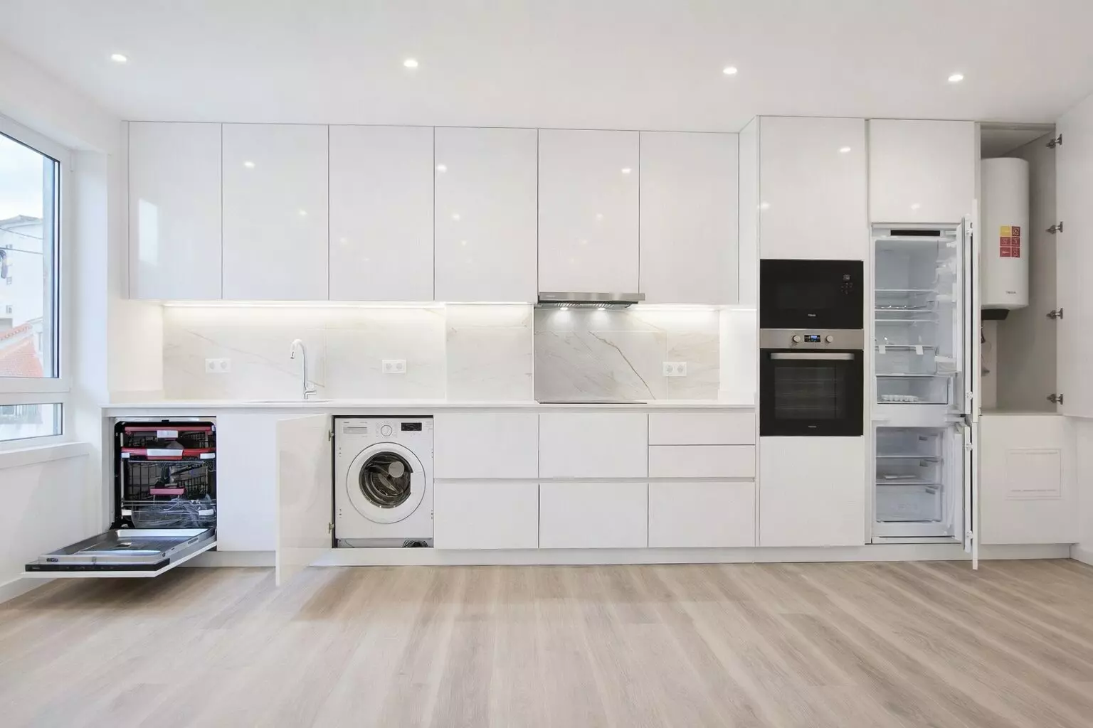 Apartamento T3 Remodelado A 500m Da Praia Da Nazaré