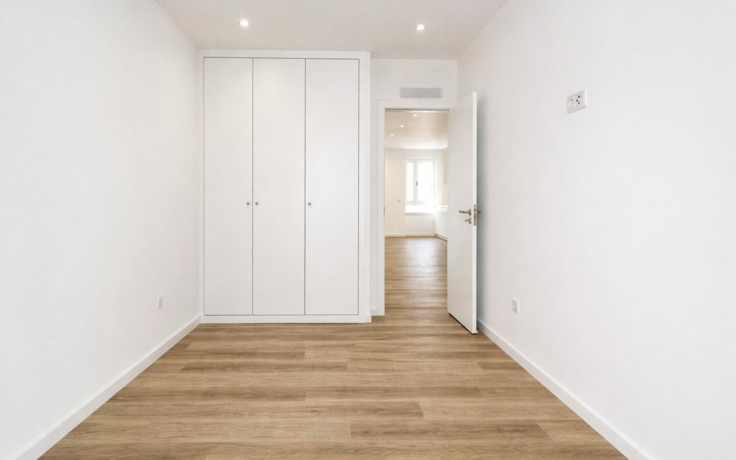 Apartamento T3 Remodelado A 500m Da Praia Da Nazaré