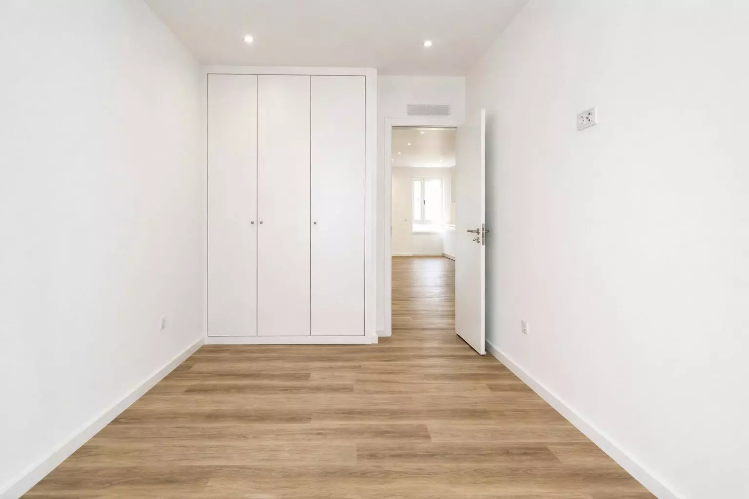 Apartamento T3 Remodelado A 500m Da Praia Da Nazaré