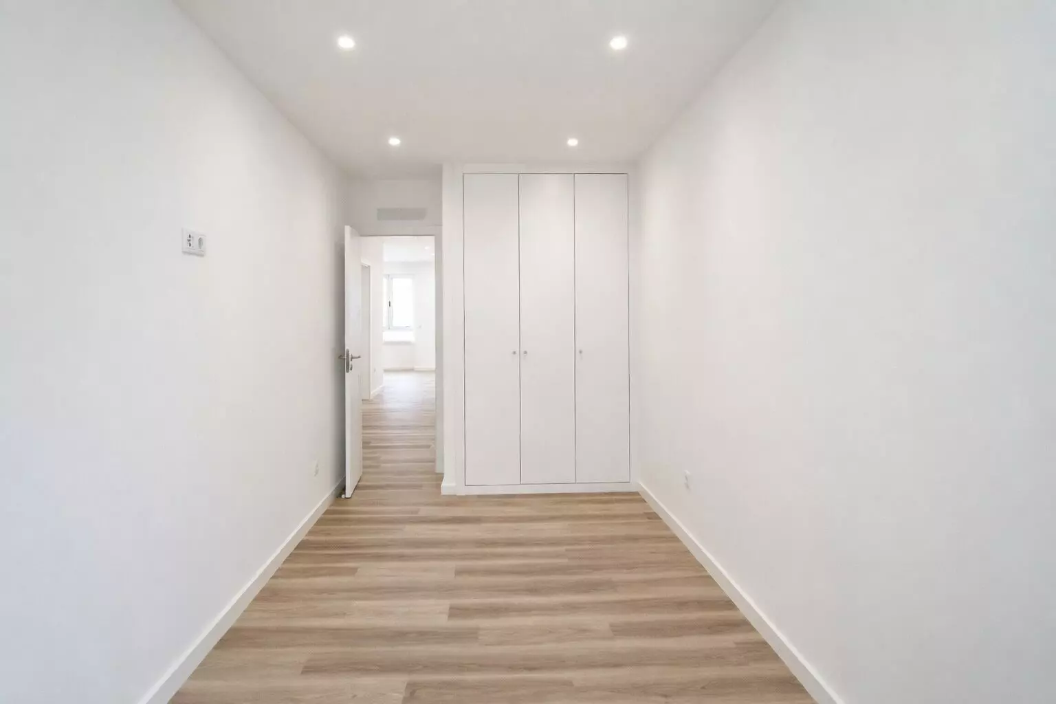 Apartamento T3 Remodelado A 500m Da Praia Da Nazaré