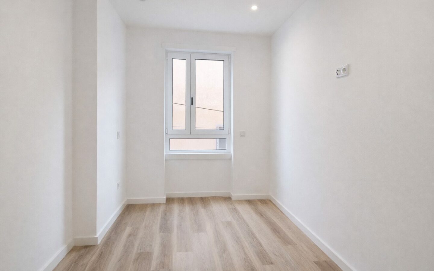 Apartamento T3 Remodelado A 500m Da Praia Da Nazaré