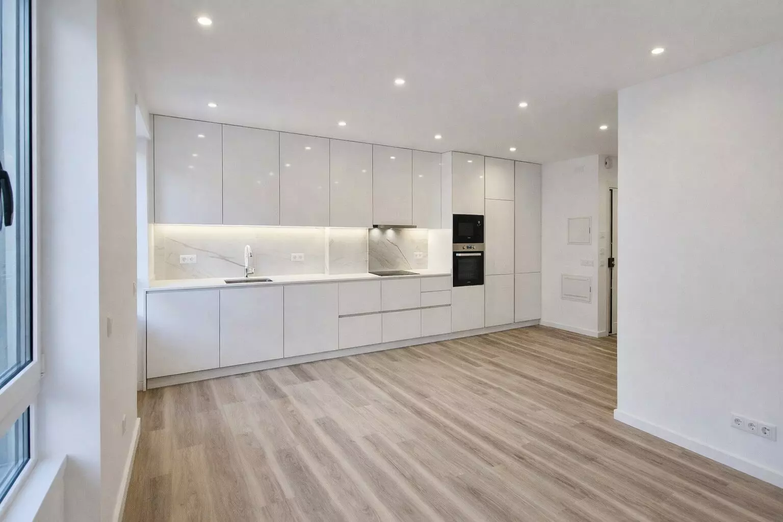 Apartamento T3 Remodelado A 500m Da Praia Da Nazaré