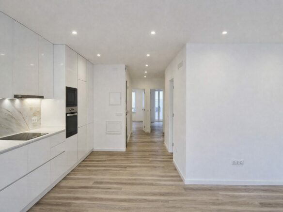 Apartamento T3 Remodelado A 500m Da Praia Da Nazaré
