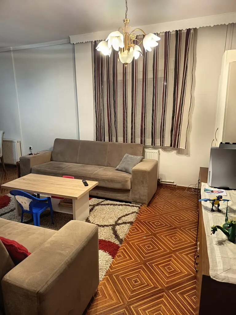3-bedroom Flat In Neapoli, Greece (100 M²)