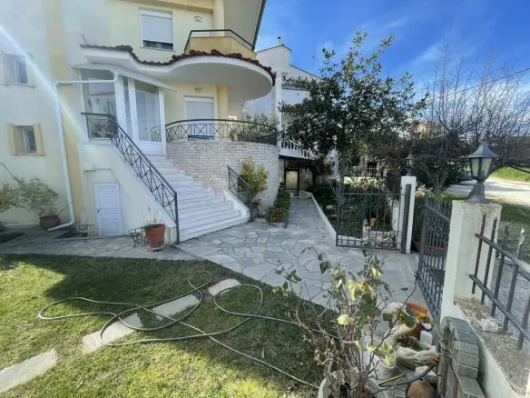 2-bedroom Detached House In Eleitheres, Greece (180 M²)