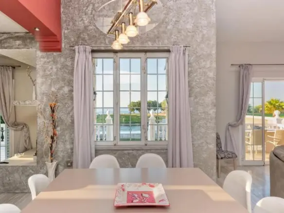 Villa In Platanias, Greece (480 M²)