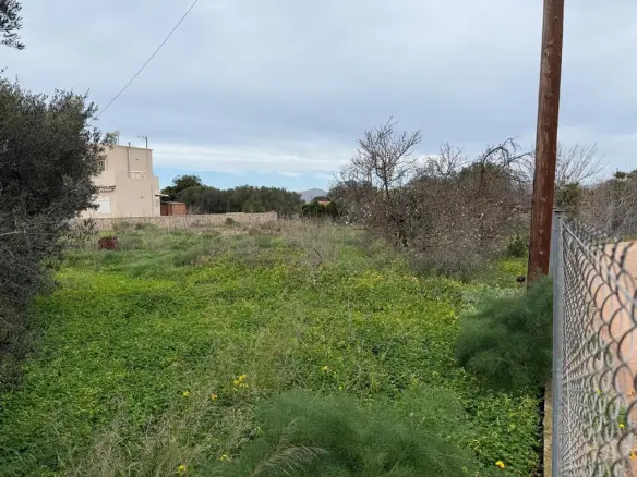 Land Of 1130 M² In Crete