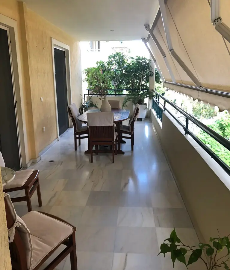 4-bedroom Flat In Palaio Faliro, Greece (150 M²)