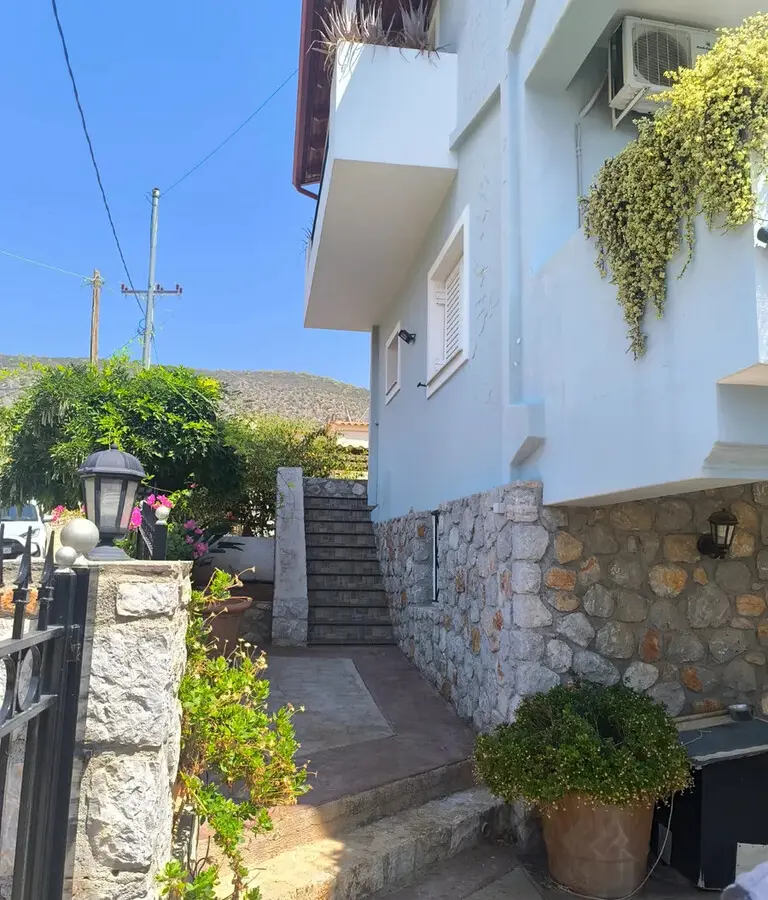 Detached House Of 120 M² In Peloponnese