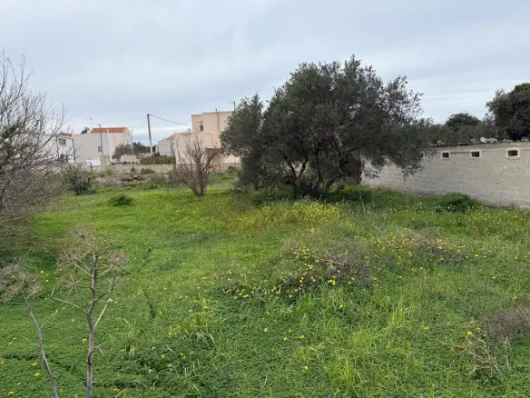 Land Of 1130 M² In Crete