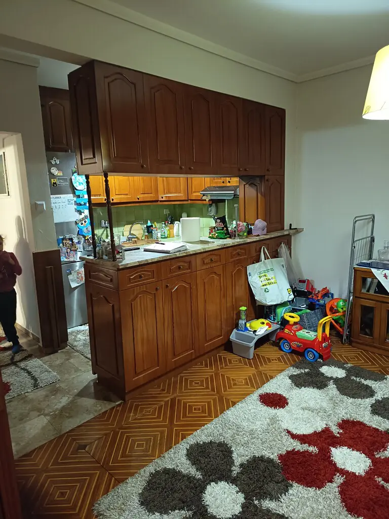 3-bedroom Flat In Neapoli, Greece (100 M²)