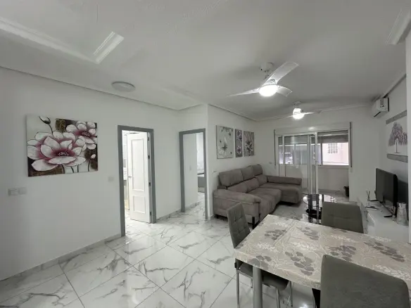 2-bedroom Apartment In Torrevieja, Spain (82 M²)