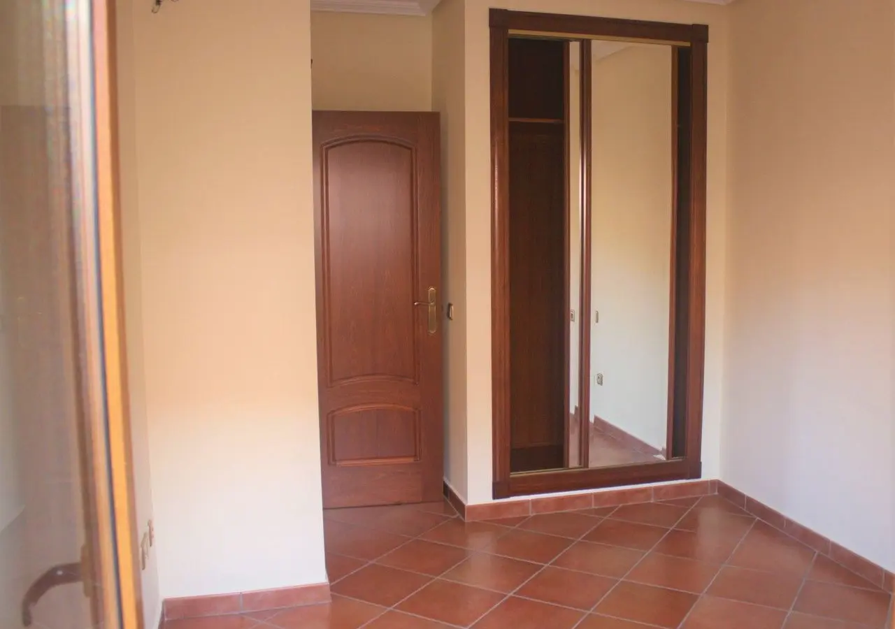 3-bedroom House In Torrevieja, Spain (225 M²)