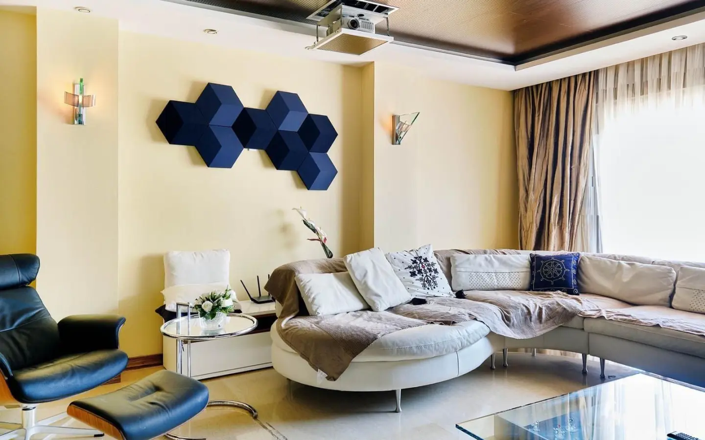 Penthouse 228 M² In Torrevieja, Spain – Mediter Real Estate