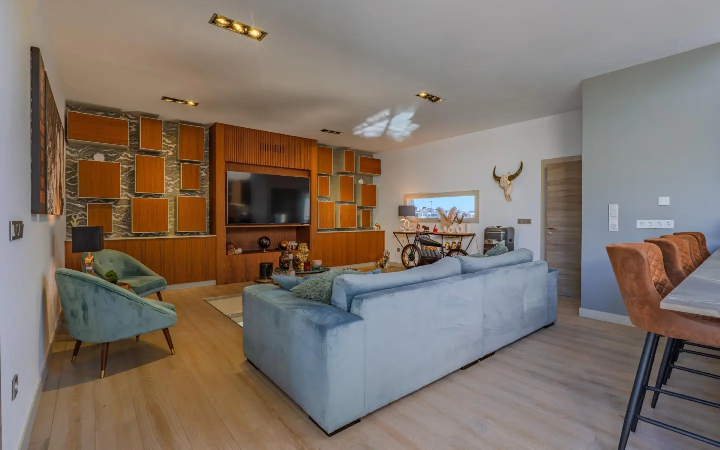 Villa 544 M² In Benijofar, Spain – Mediter Real Estate