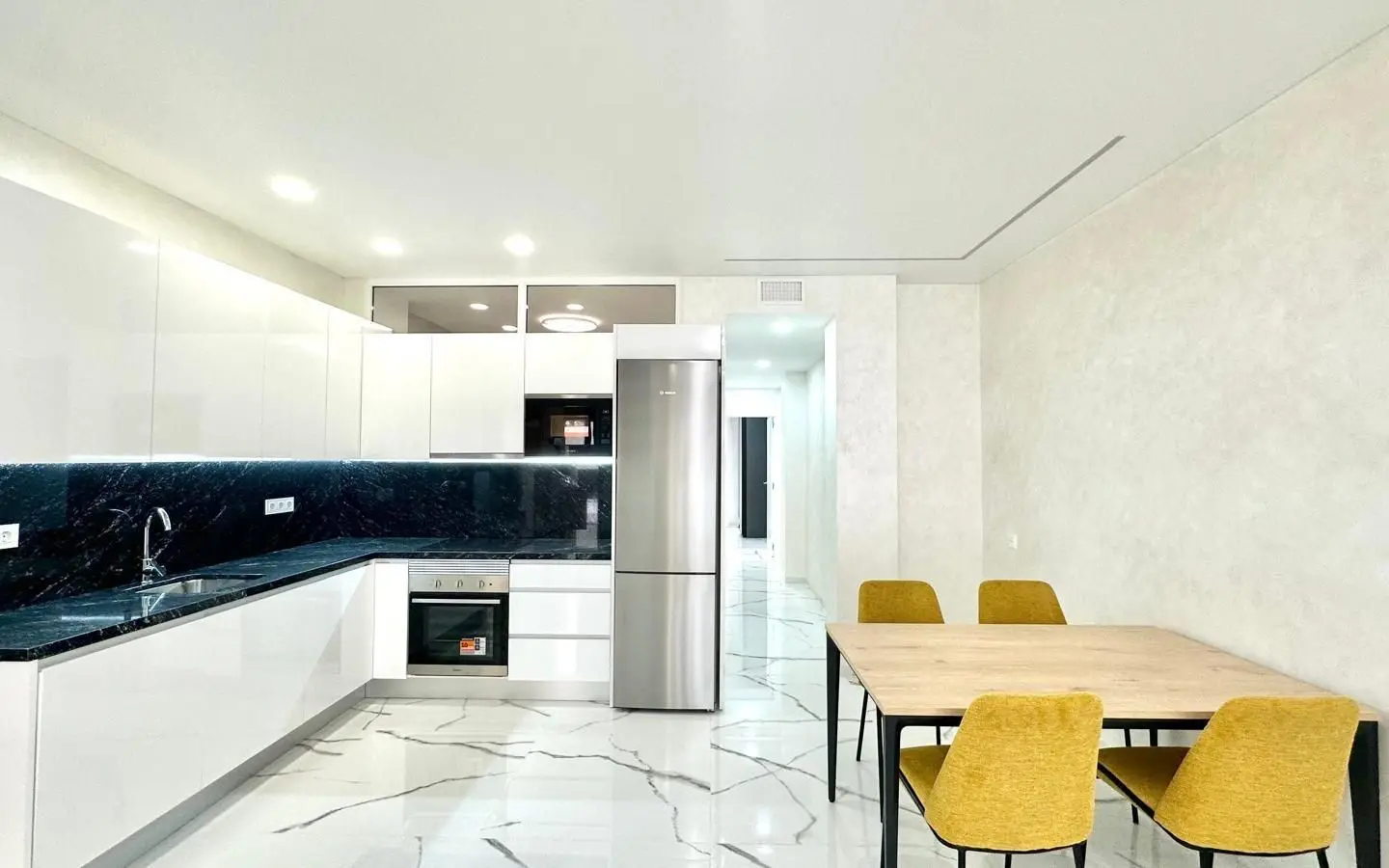 Apartment 100 M² In Torrevieja, Spain – Mediter Real Estate