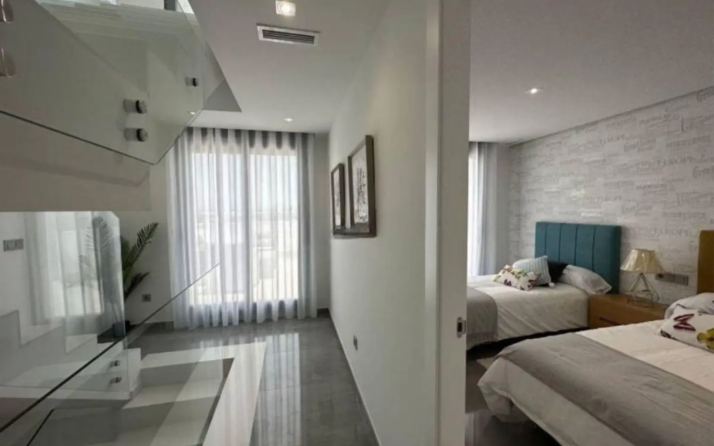 3-bedroom Villa In Torrevieja, Spain (197 M²)