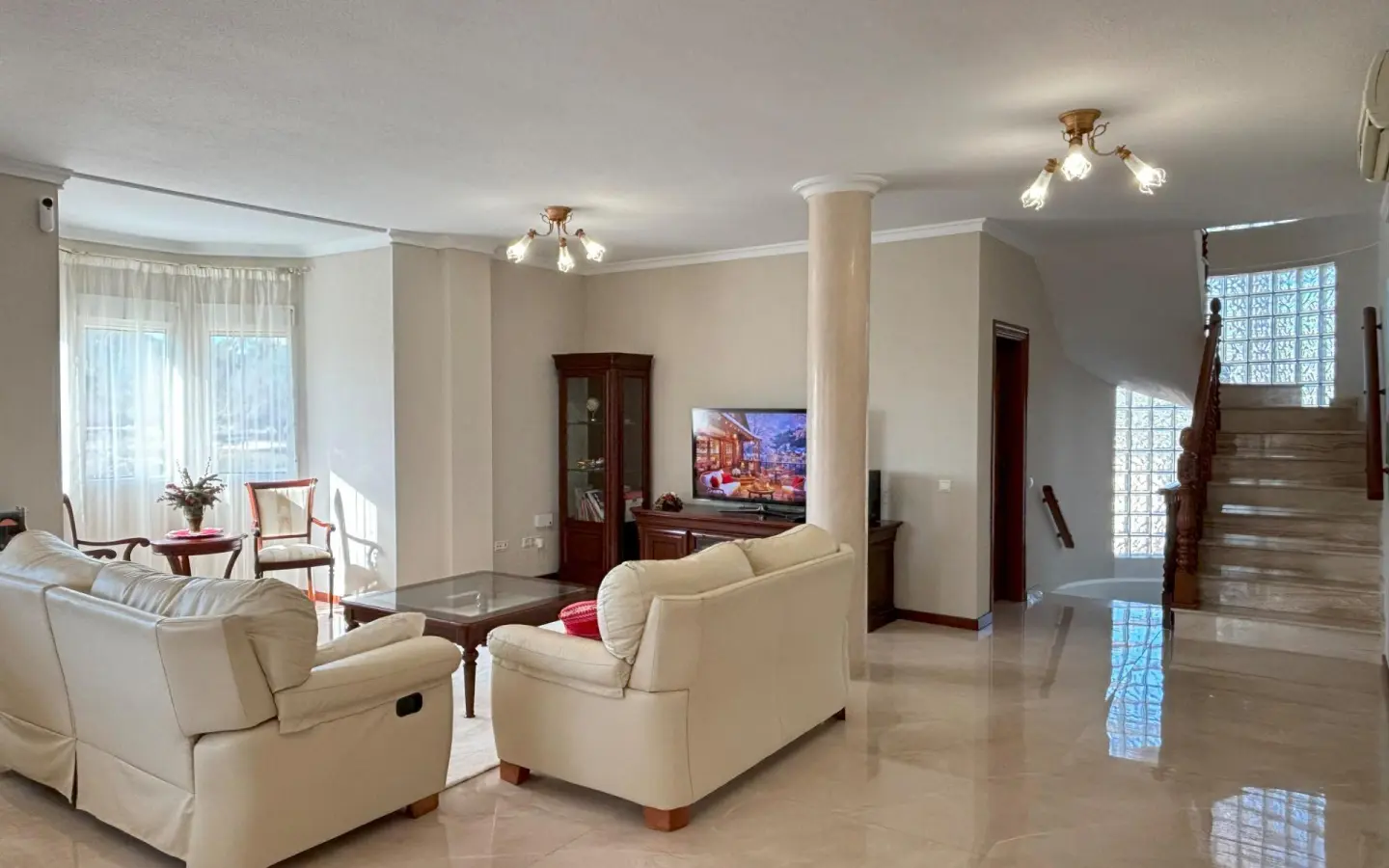 Villa 360 M² In Rojales, Spain – Mediter Real Estate