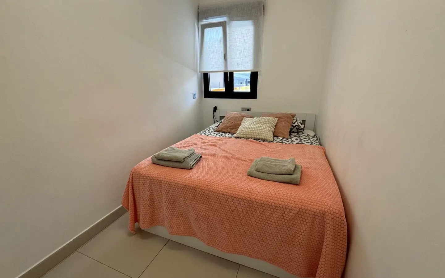 2-bedroom Apartment In Torrevieja, Spain (60 M²)