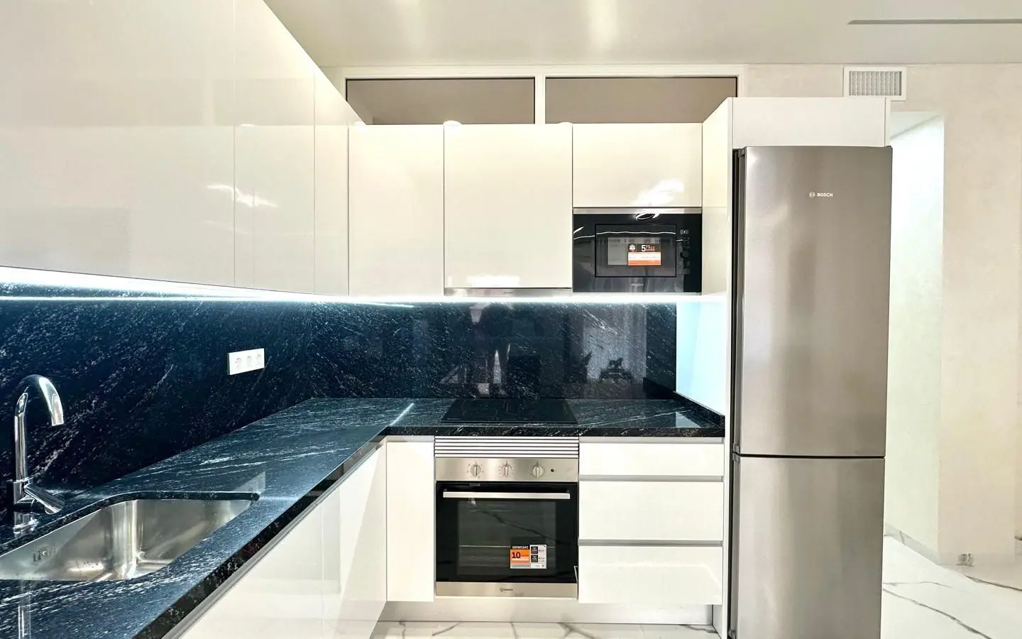Apartment 100 M² In Torrevieja, Spain – Mediter Real Estate