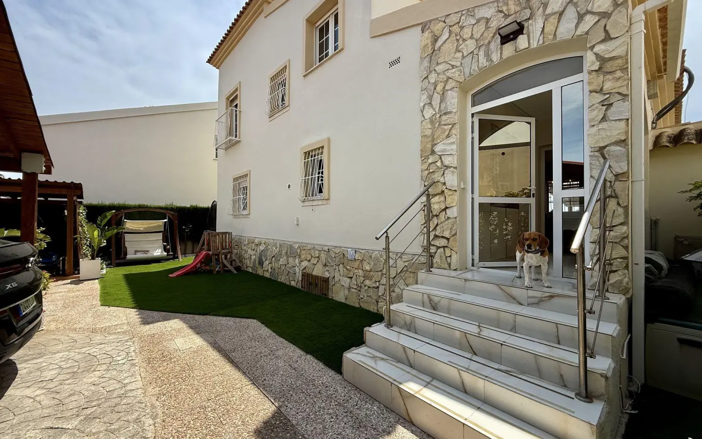 4-bedroom Villa In Orihuela Costa, Spain (137 M²)