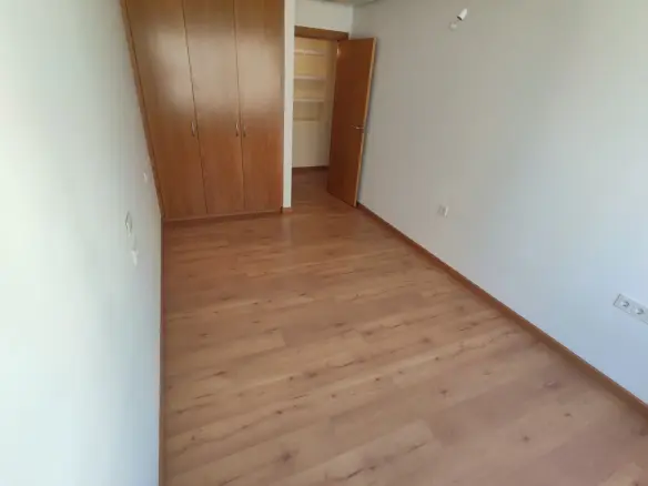 3-bedroom Apartment In Torrevieja, Spain (140 M²)