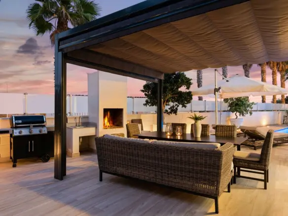 5-bedroom Villa In Cabo Roig, Spain (180 M²)