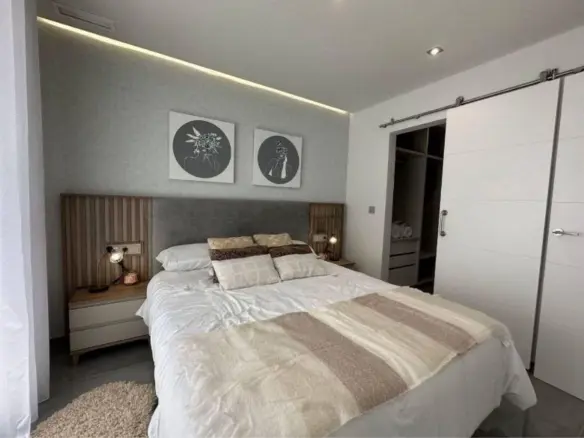 3-bedroom Villa In Torrevieja, Spain (197 M²)