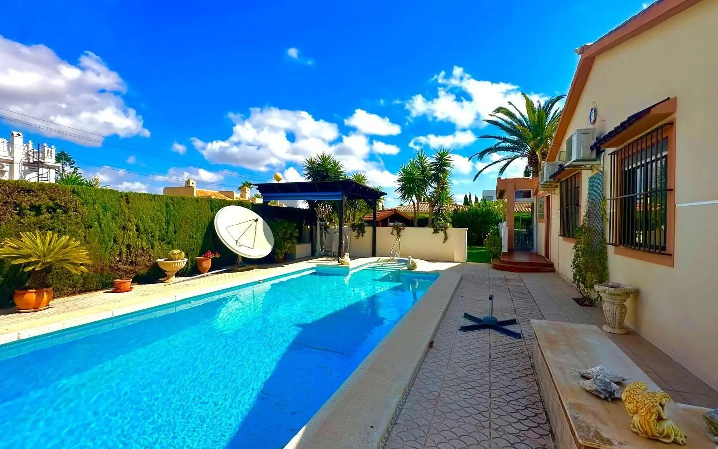 3-bedroom Villa In Cabo Roig, Spain (141 M²)