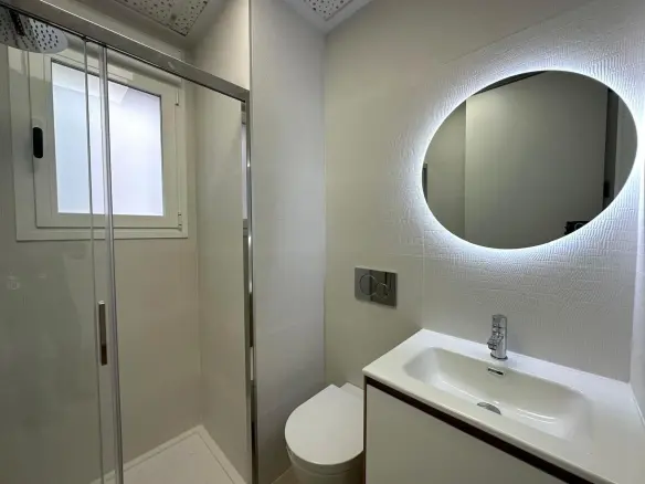 2-bedroom Apartment In Torrevieja, Spain (81 M²)