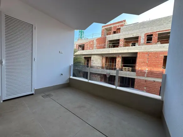 2-bedroom Apartment In Torrevieja, Spain (81 M²)