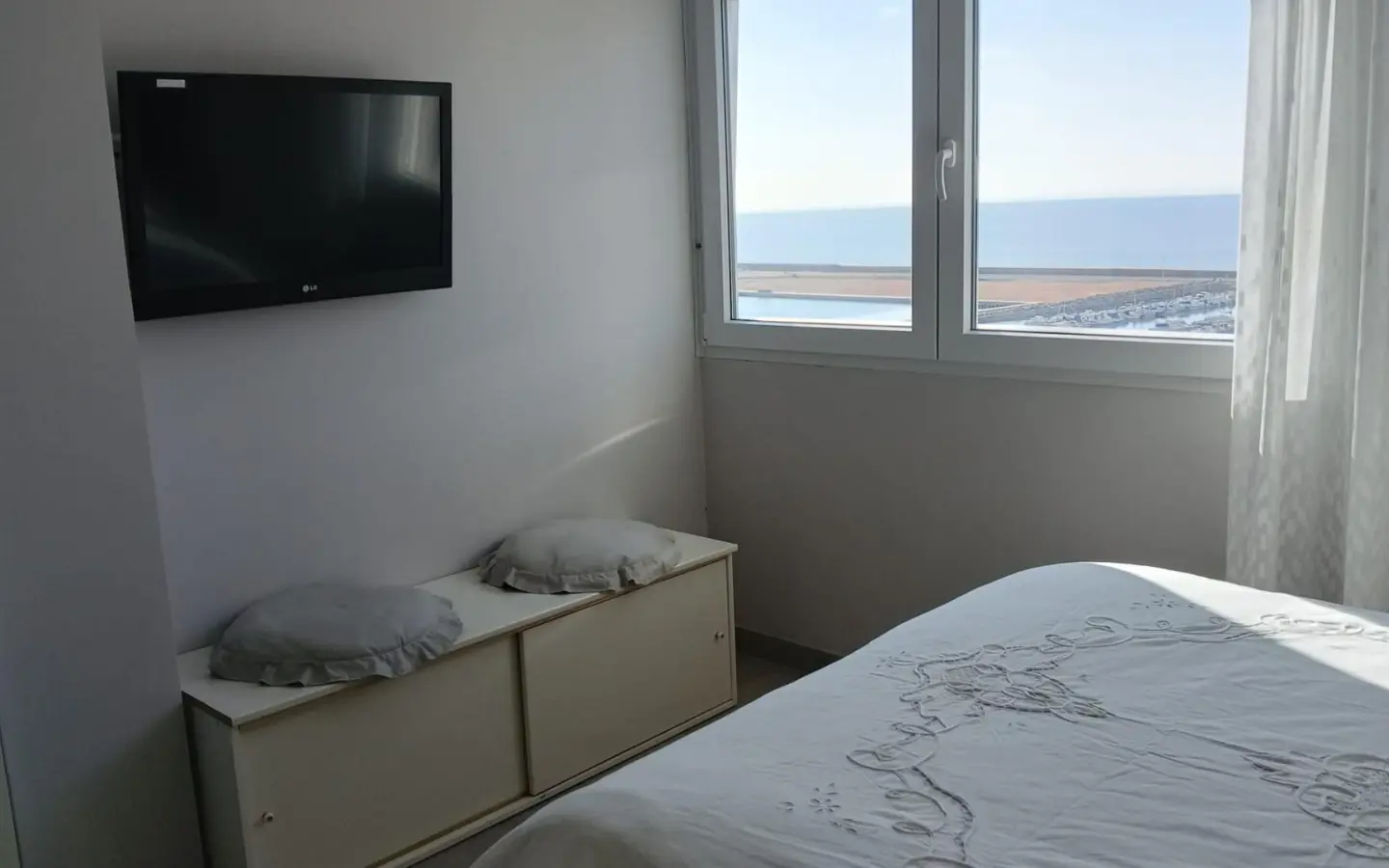 Apartment 100 M² In Torrevieja, Spain – Mediter Real Estate