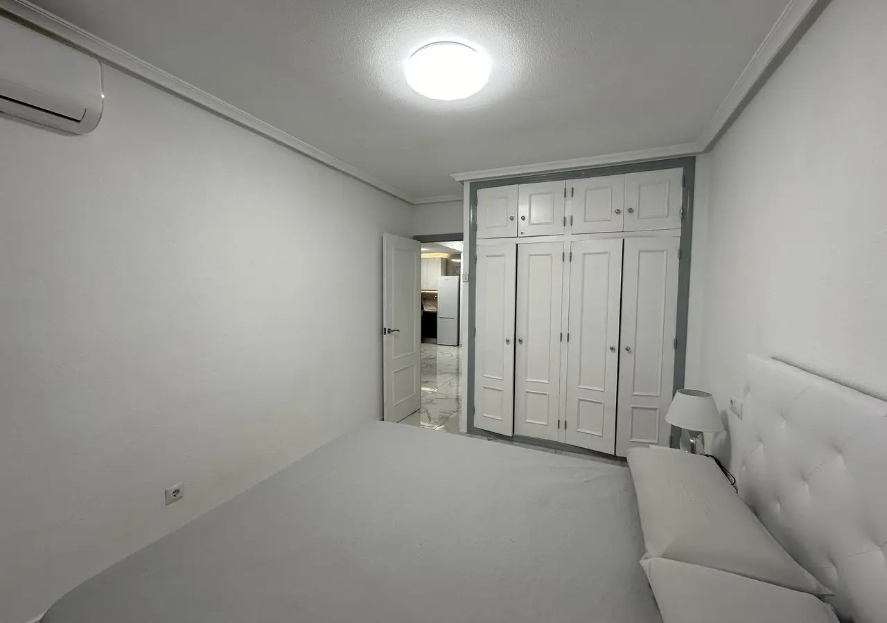 2-bedroom Apartment In Torrevieja, Spain (82 M²)
